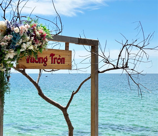 Images of Vuong Tron Seafood & Claypot Rice Restaurant6